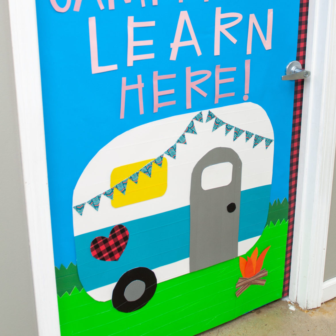 How To Diy Classroom Door With Duck Tape Brand