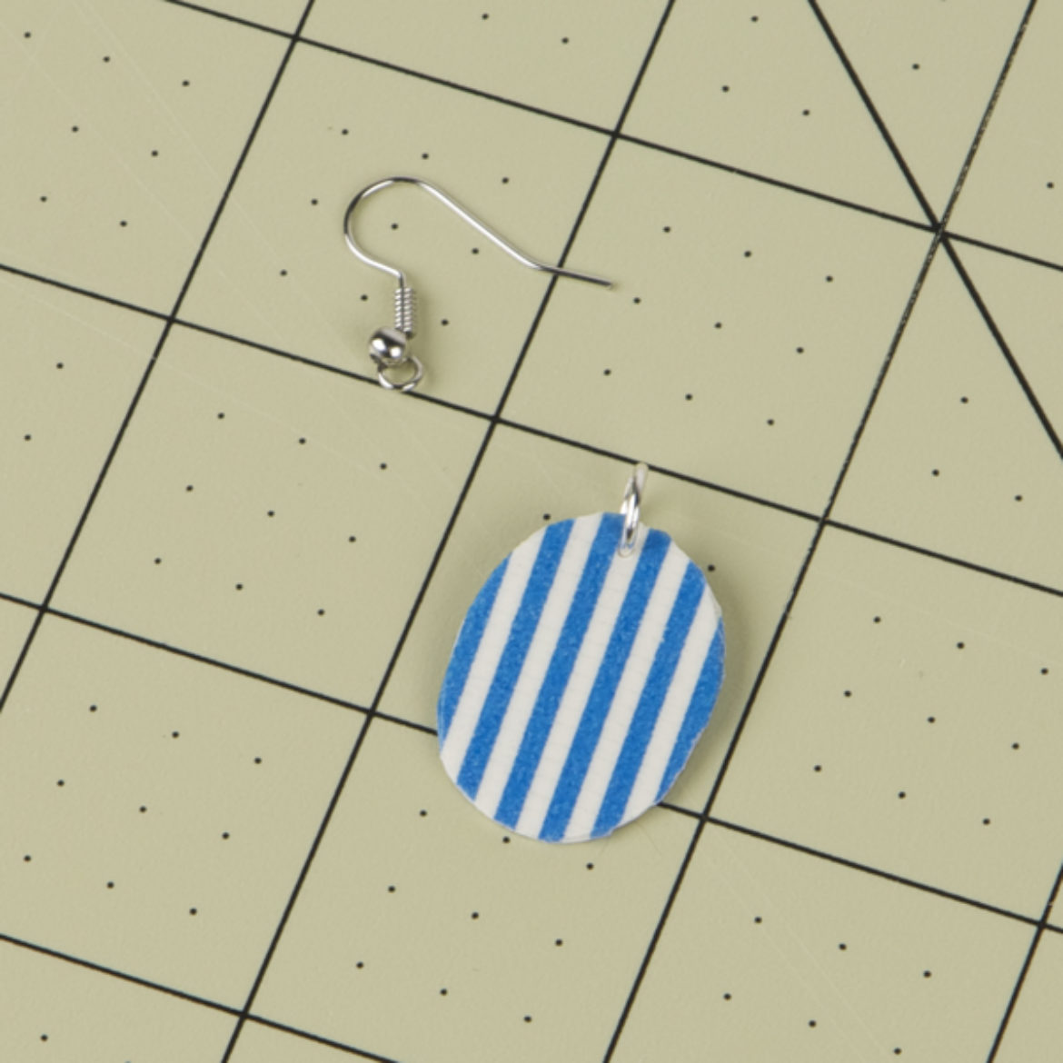 hole poked in the top of the earring