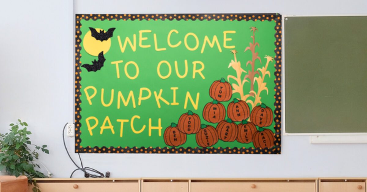 Top 4 Halloween Bulletin Board Ideas Duck Brand